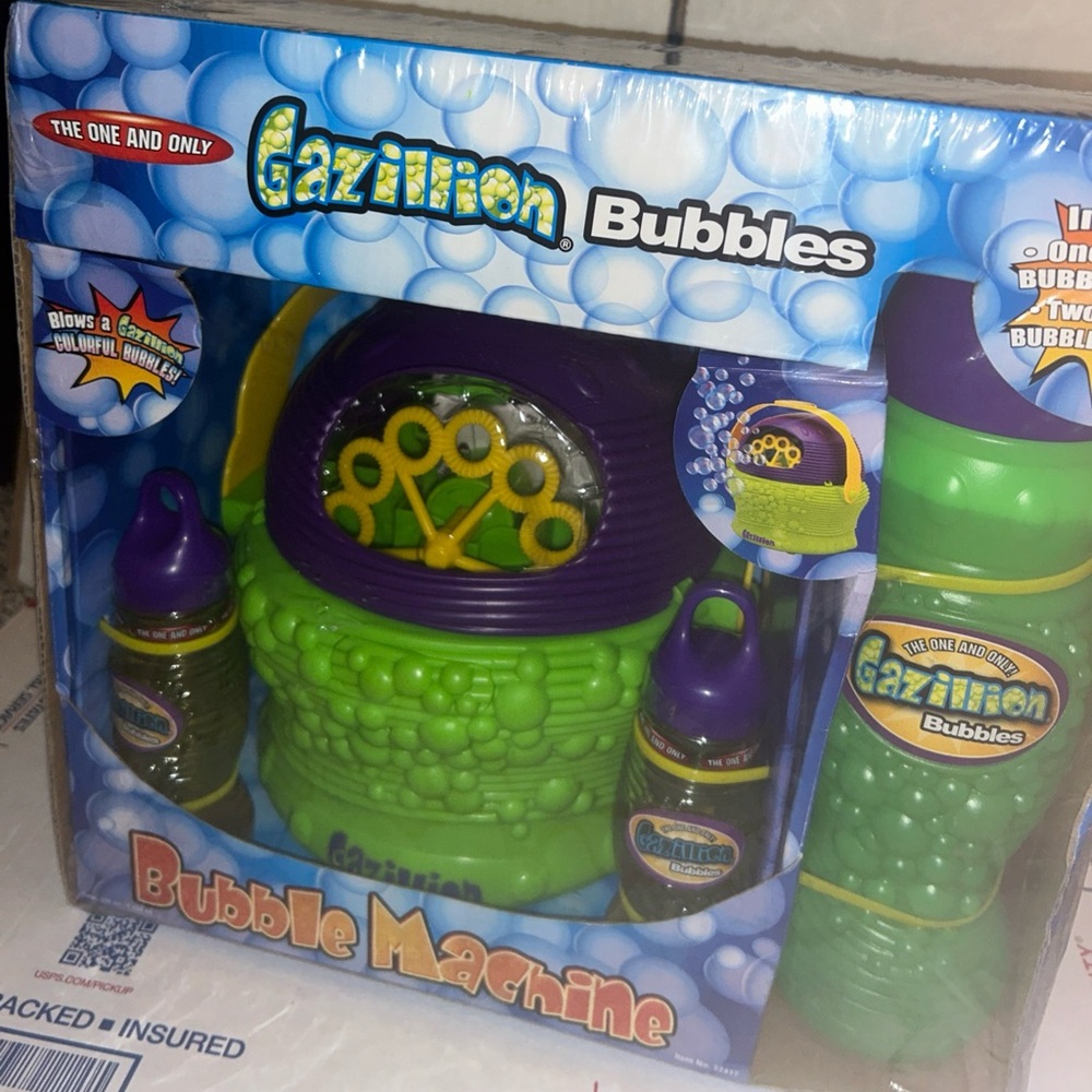 Gazillion Bubbles Bubble Machine